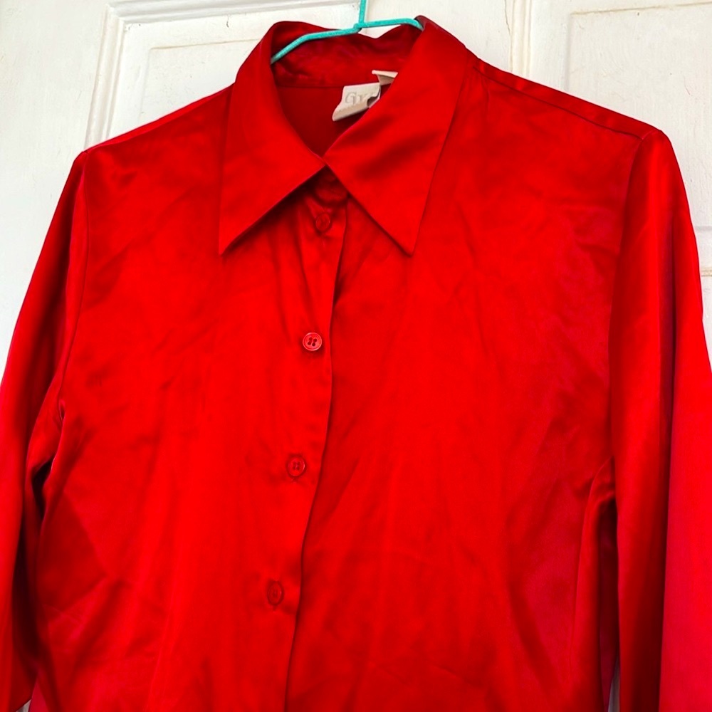 Vintage Clifford and Wills women’s red silk satin blouse in size 2P